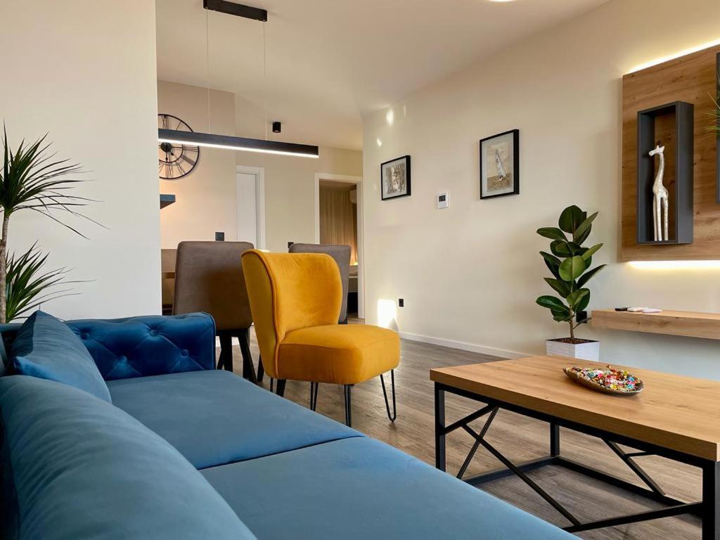Apartment Linda With Panoramic Sea View Makarska Eksteriør bilde
